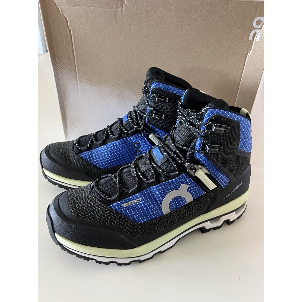 On Cloudalpine Waterproof Mid Top Womens 8.5 Hiking Walking Shoes Blue Black
